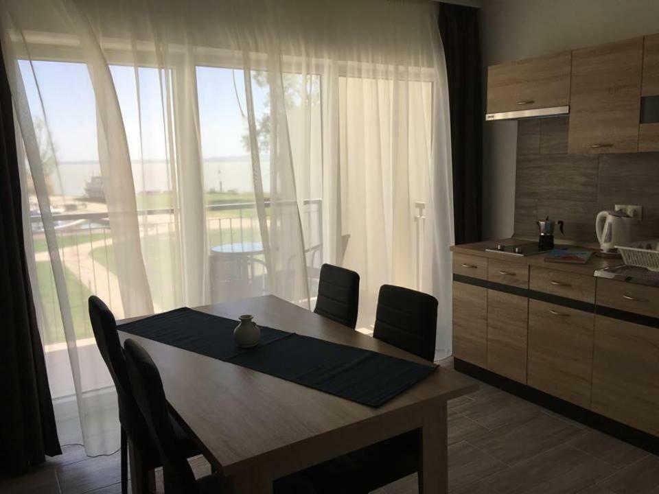 Akvárium Apartmanházak Keszthely Kültér fotó